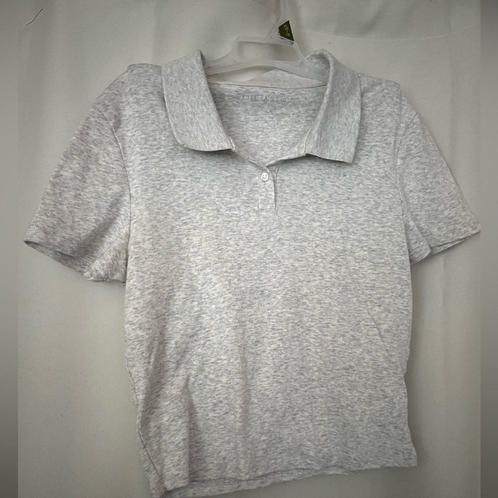 American Eagle
Size small
Gray